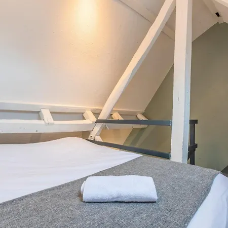 Apartment Dans Un Quartier Vivant Du Vieux-lille *