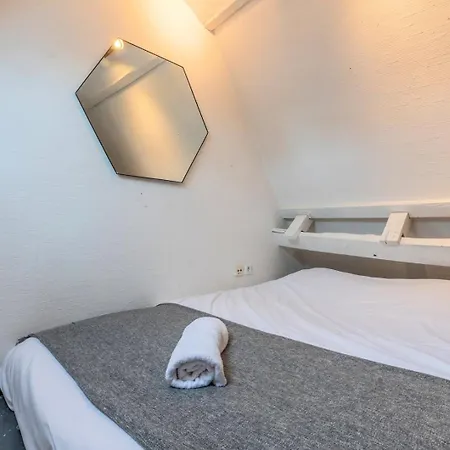 Dans Un Quartier Vivant Du Vieux-lille Rijsel